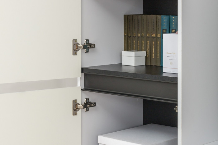 Сидней Комплектация № 050, корпус белый/чёрный/фасады МДФ белый глянец