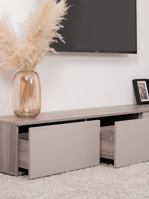 Роквуд Тумба под ТВ 16.54.02, цвет корпус ДСП эмили блаш/фасады МДФ крем, ШхГхВ 115,3х36,8х32 см.